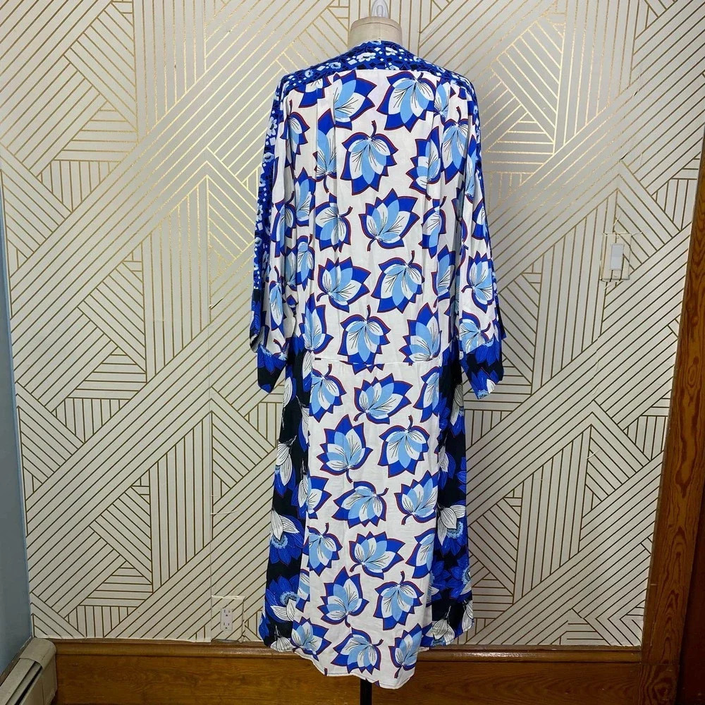 WARM Kimono Sleeve Dress Blue/White Floral‎ - Picture 7 of 12